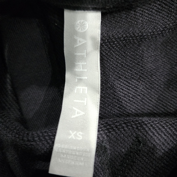 New! Athleta Black Moonrise Open Back Hoodie Ladies XSmall - Picture 8 of 10